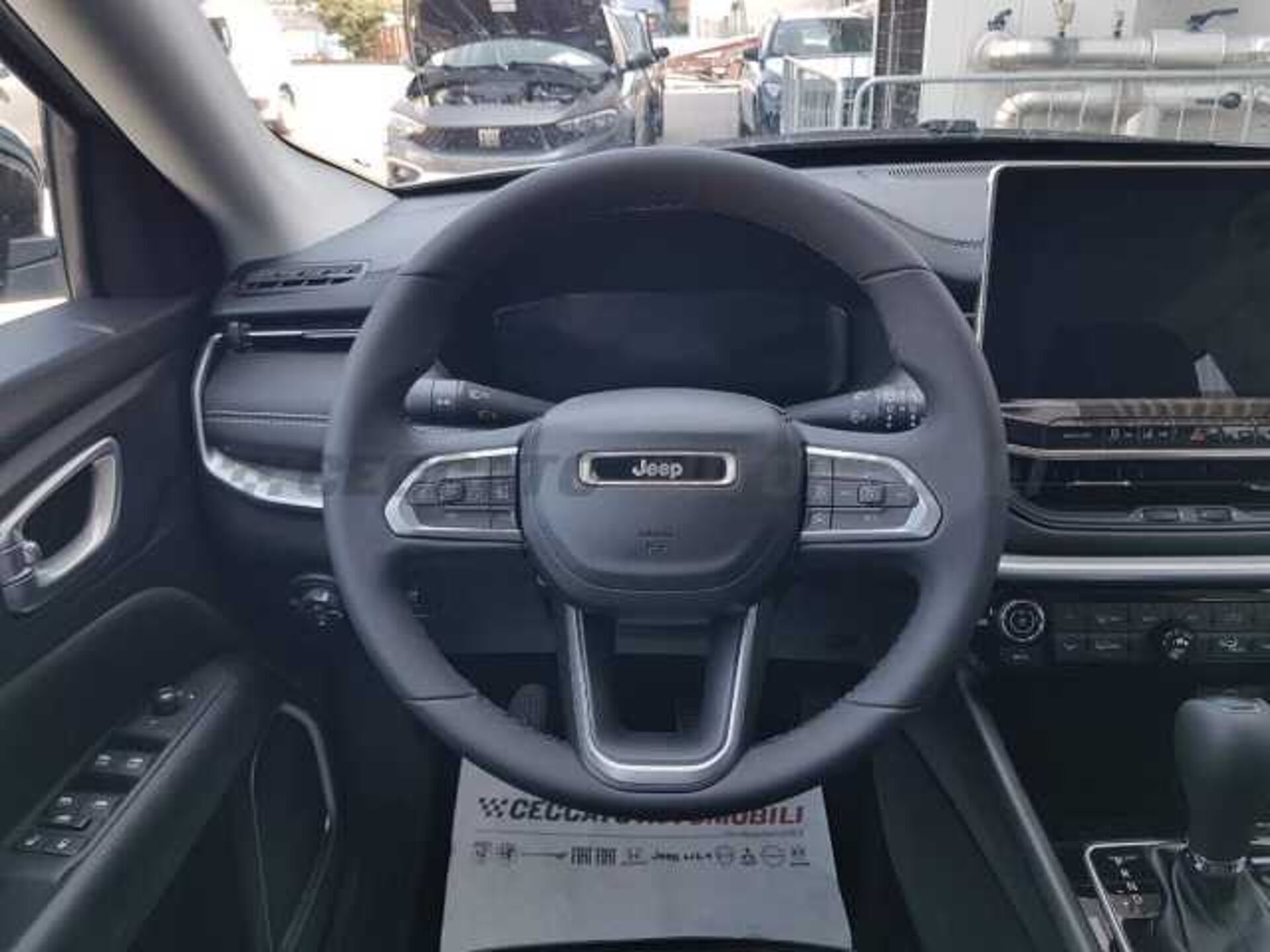 Jeep Compass 1.5l - white