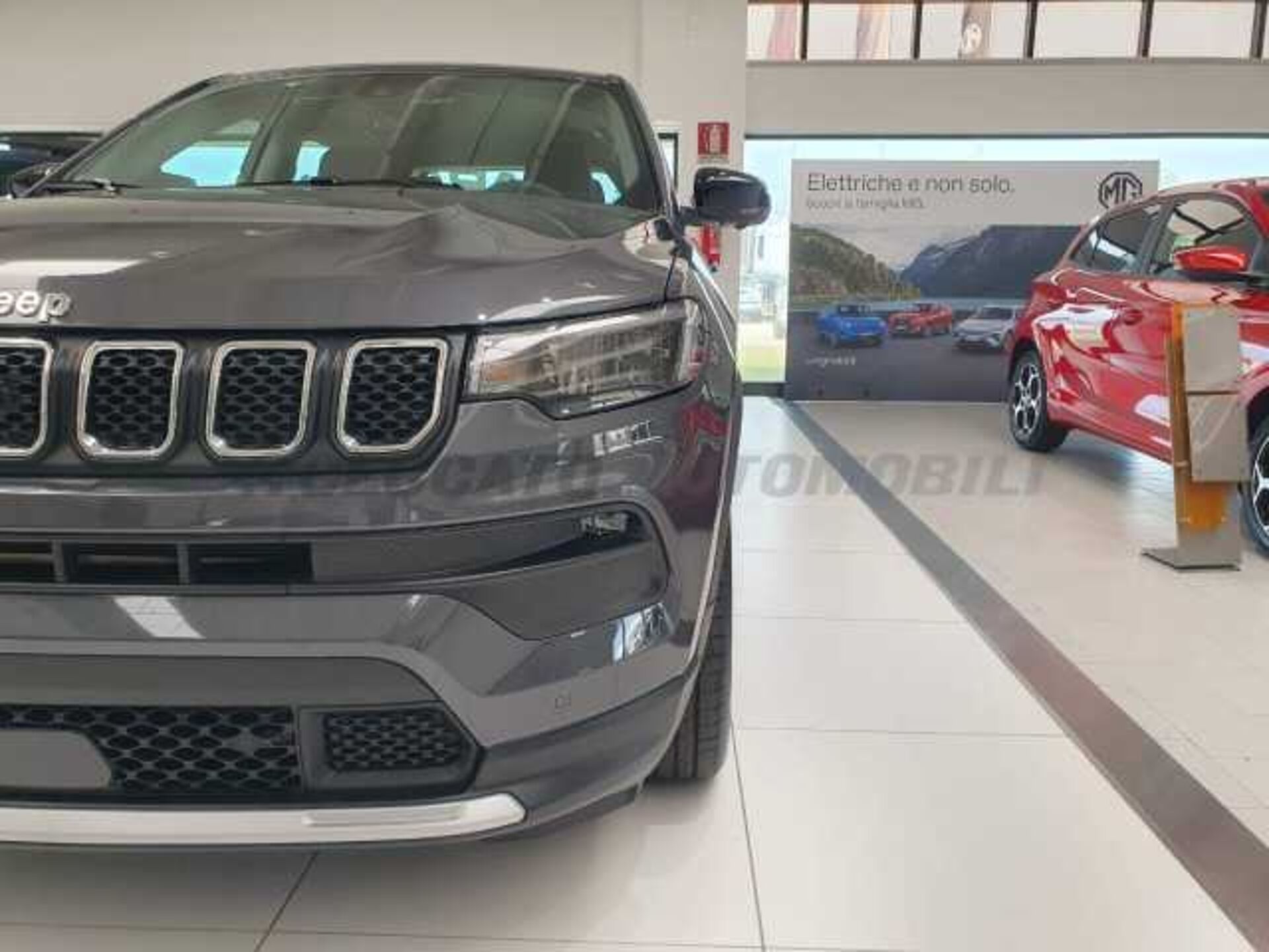 Jeep Compass 1.5l - grey
