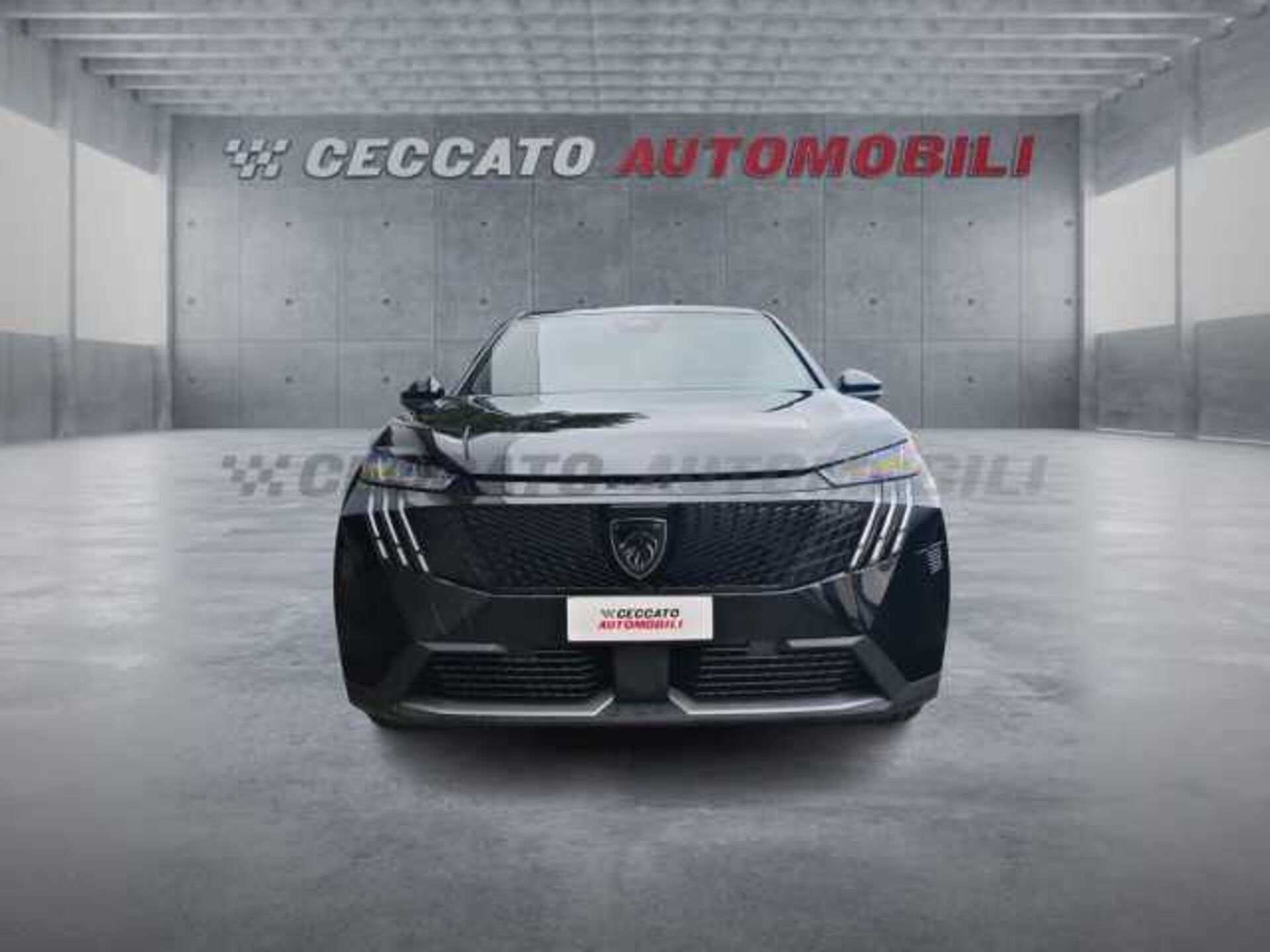 Peugeot 1.2l - black