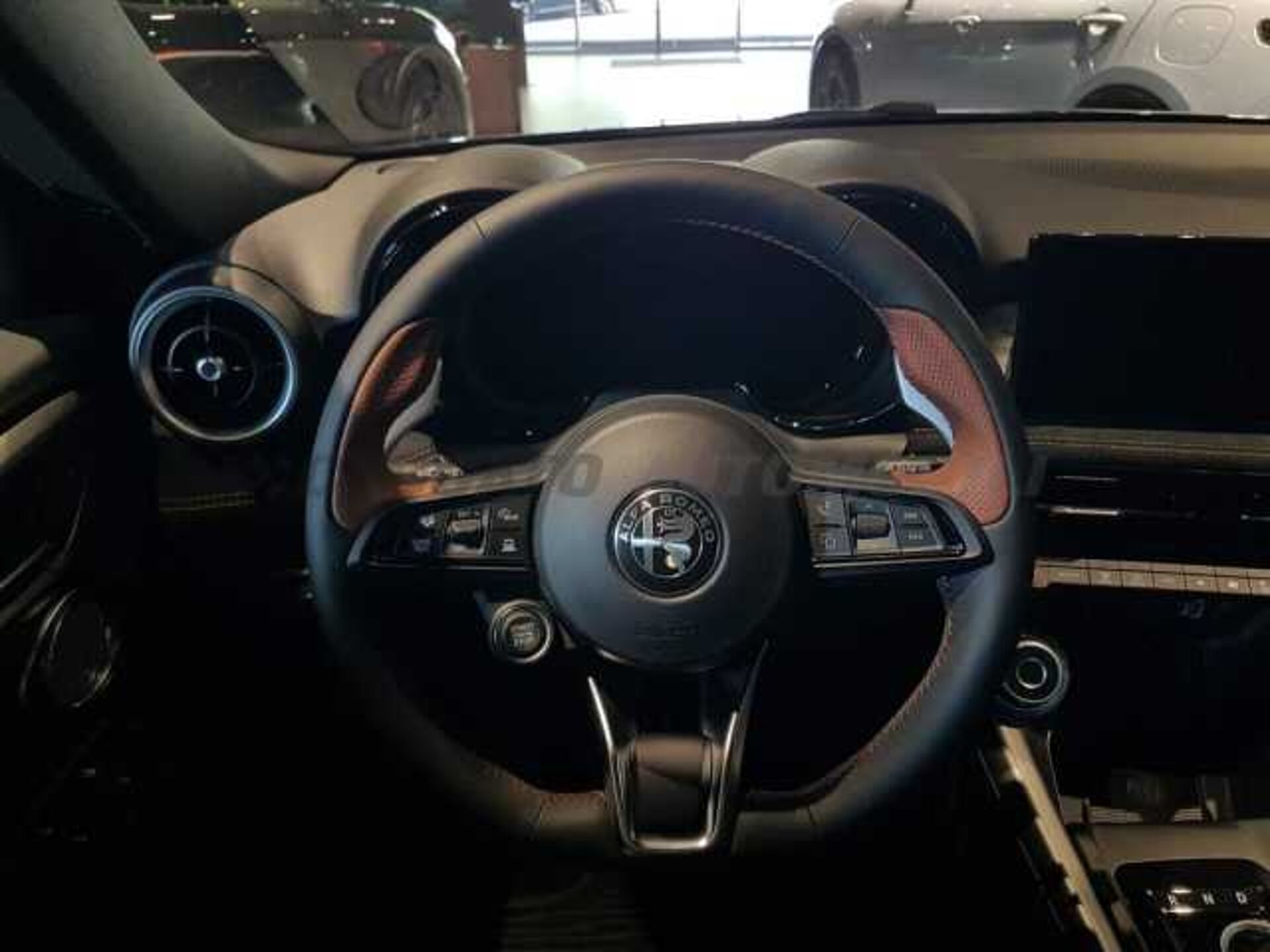 Alfa Romeo Tonale 1.6l - black