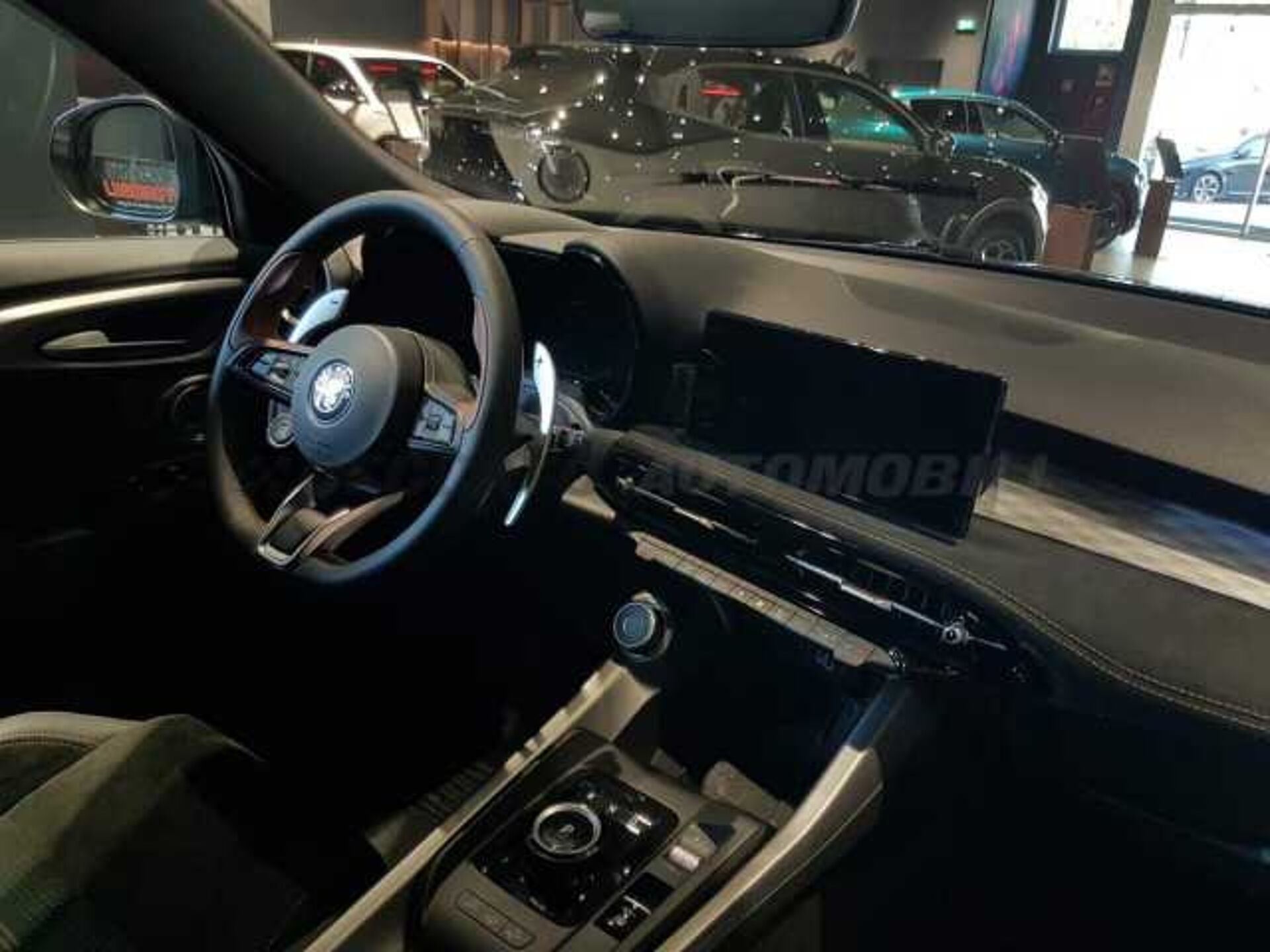 Alfa Romeo Tonale 1.6l - black