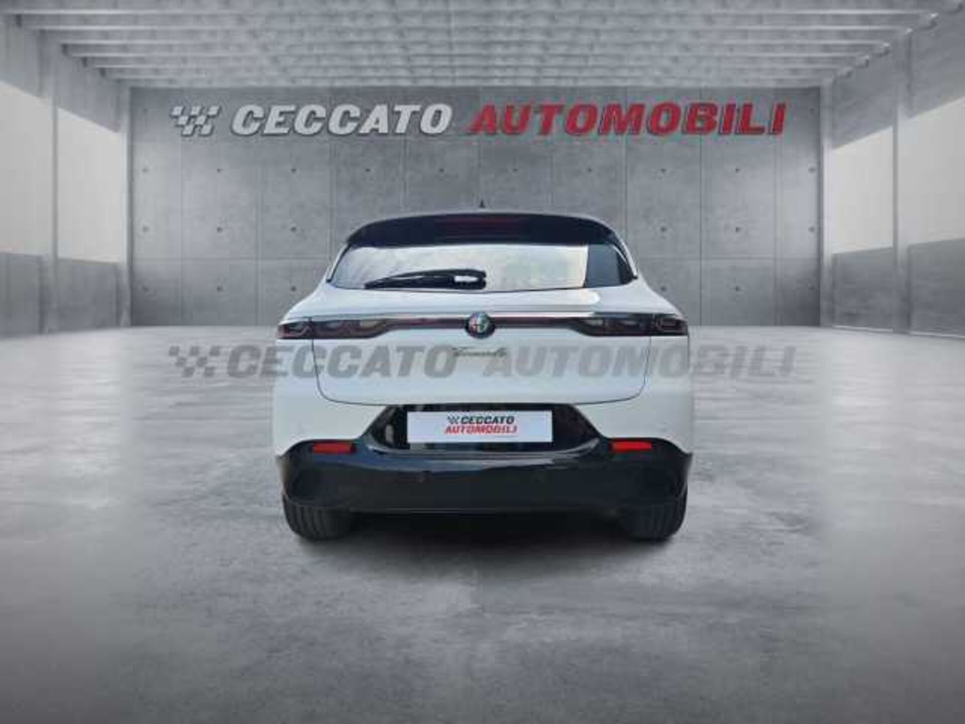 Alfa Romeo Tonale 1.6l - white