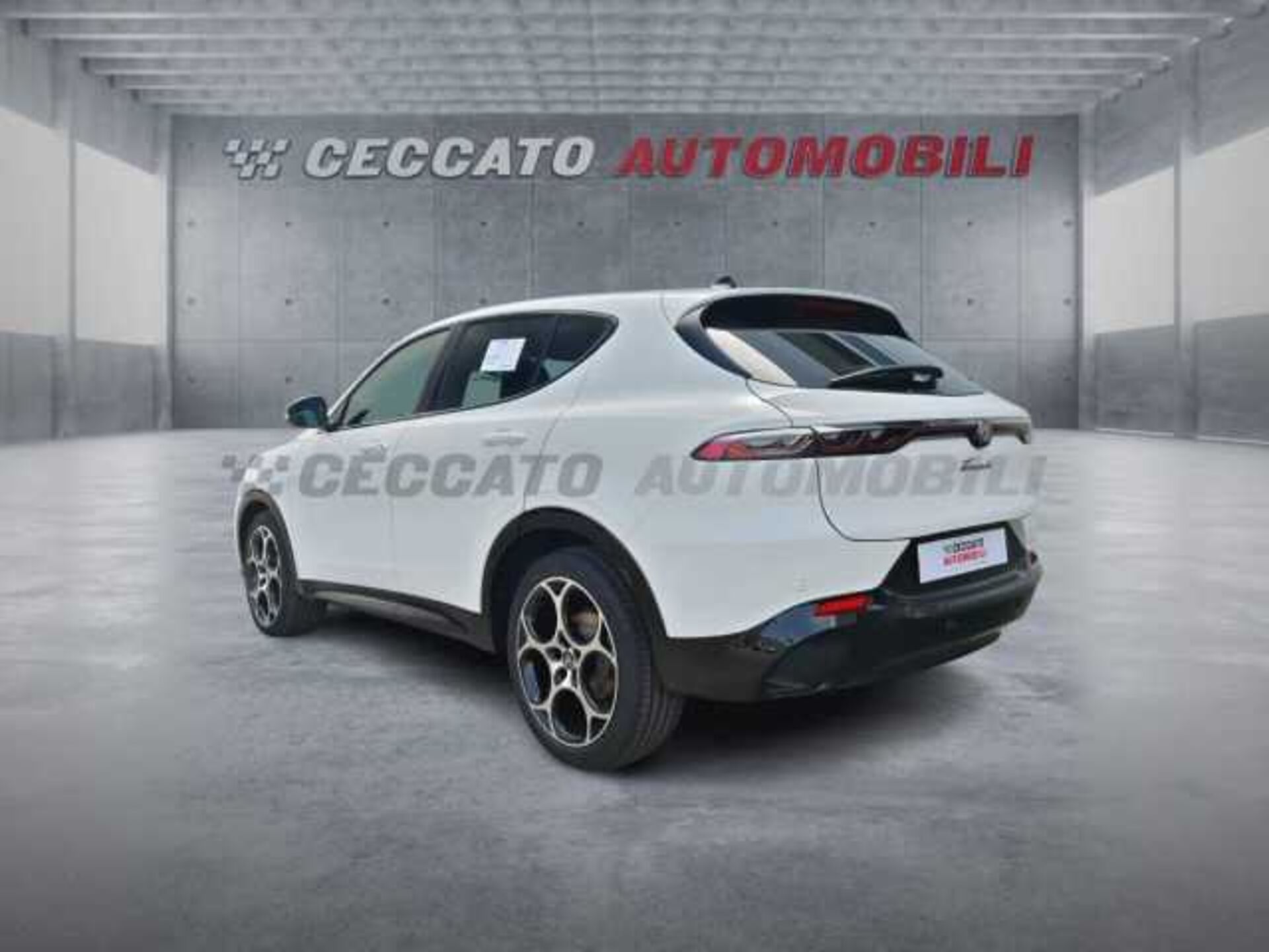 Alfa Romeo Tonale 1.6l - white