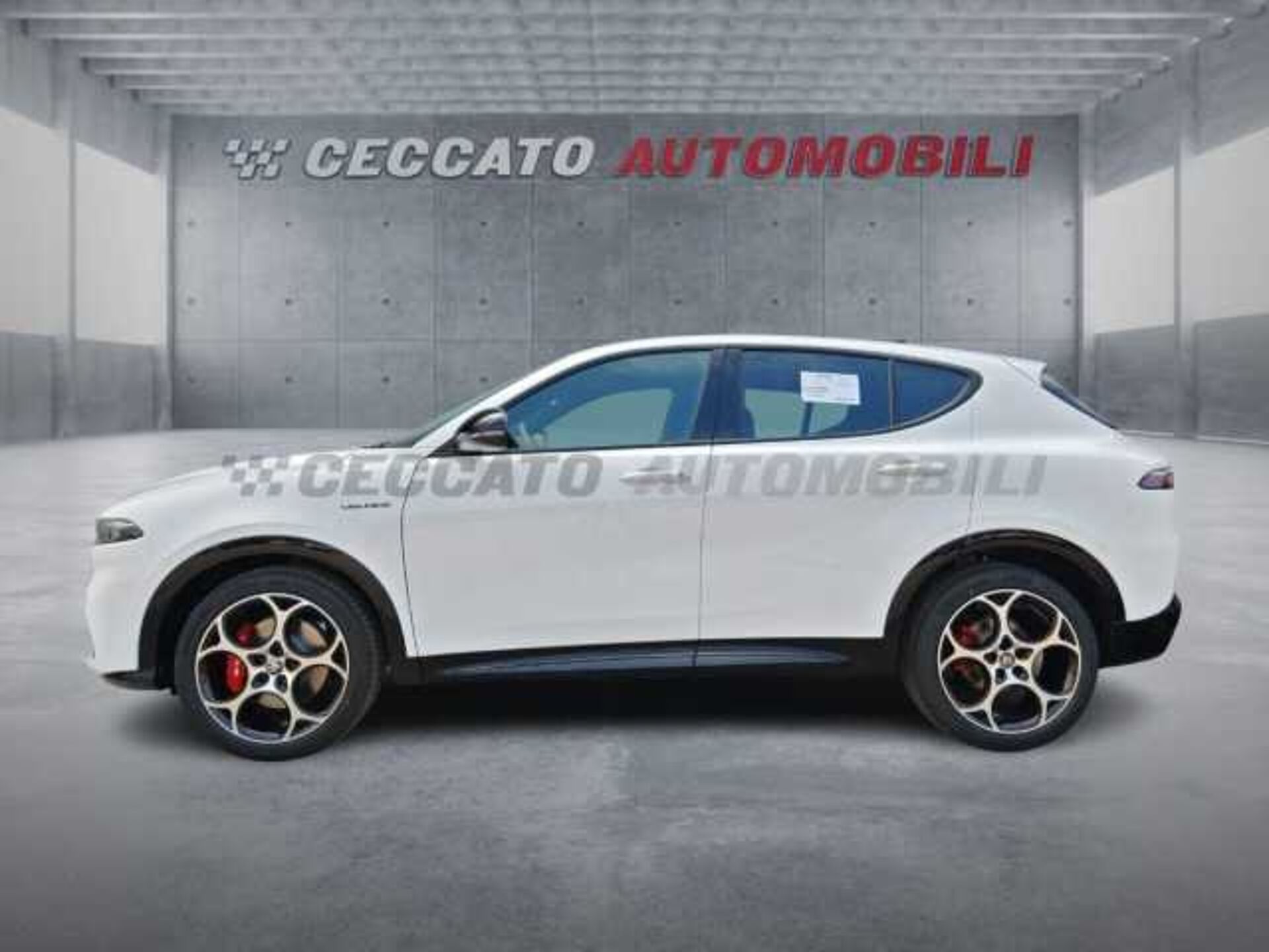 Alfa Romeo Tonale 1.6l - white
