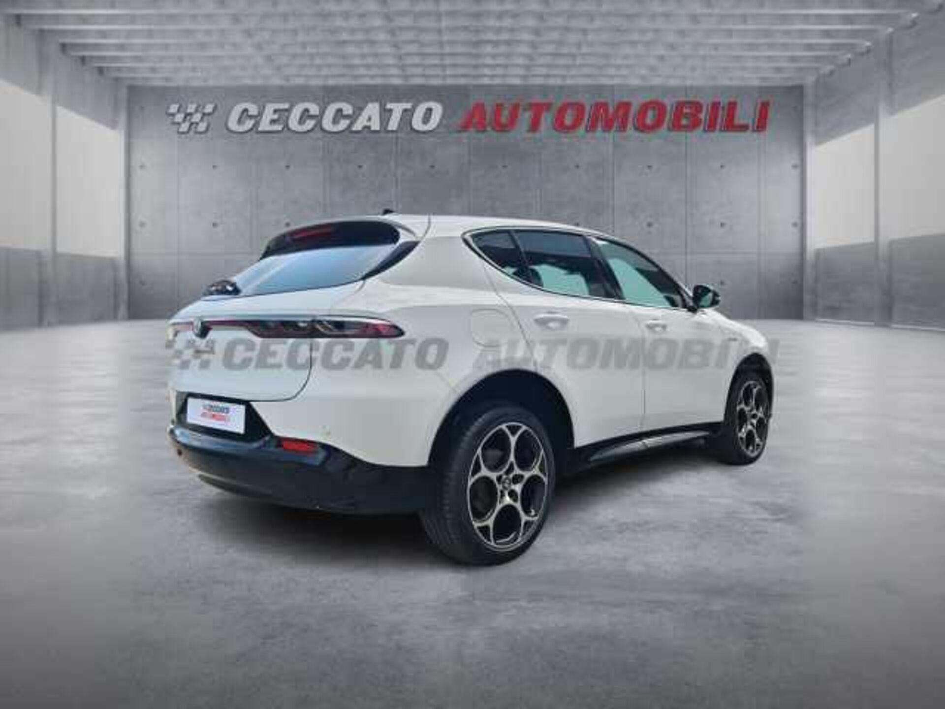 Alfa Romeo Tonale 1.6l - white