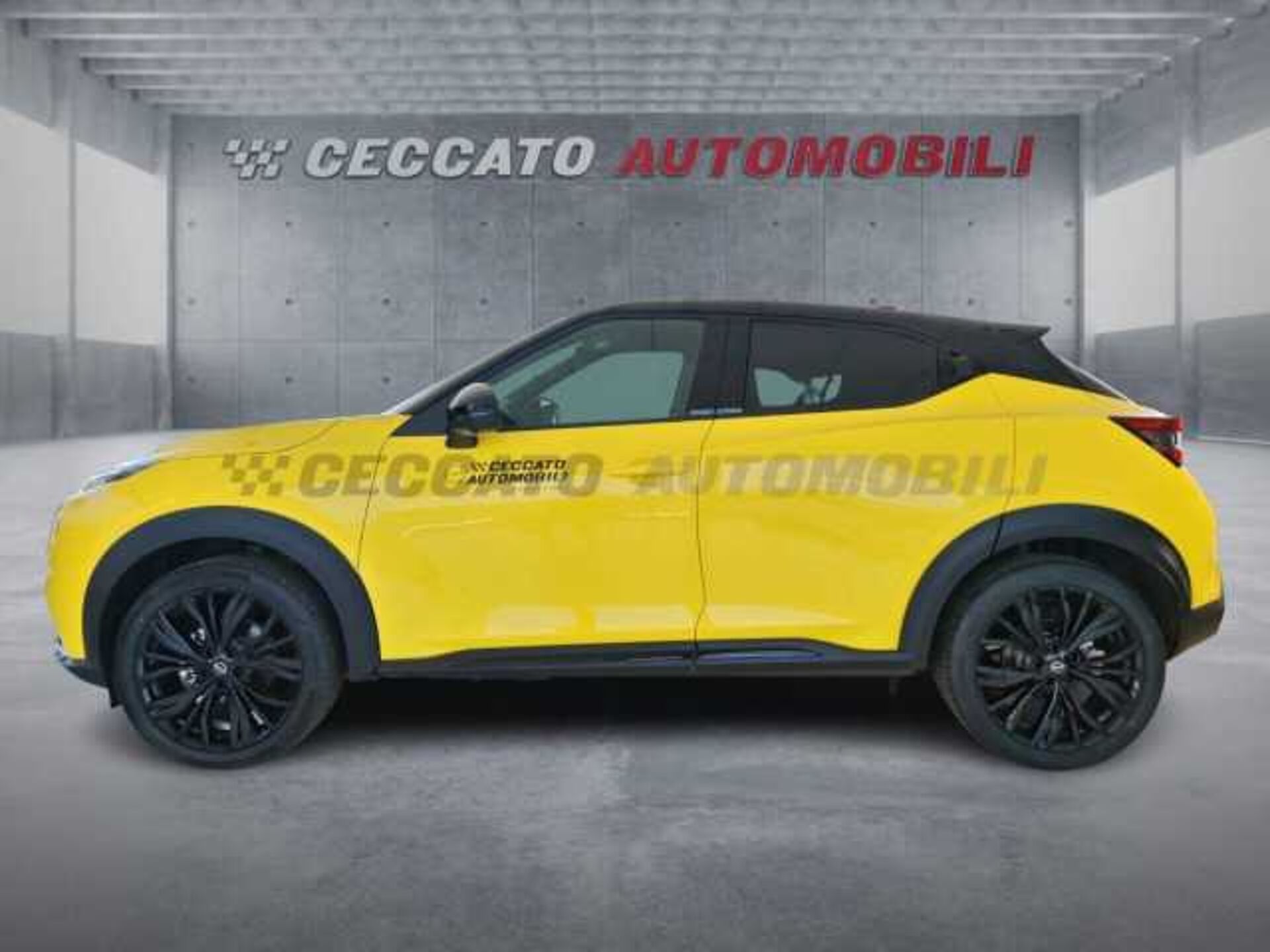 Nissan Nuovo Juke 1.0l - yellow