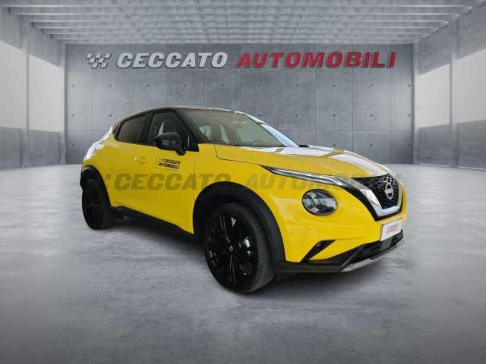 Nissan Nuovo Juke 1.0l - yellow