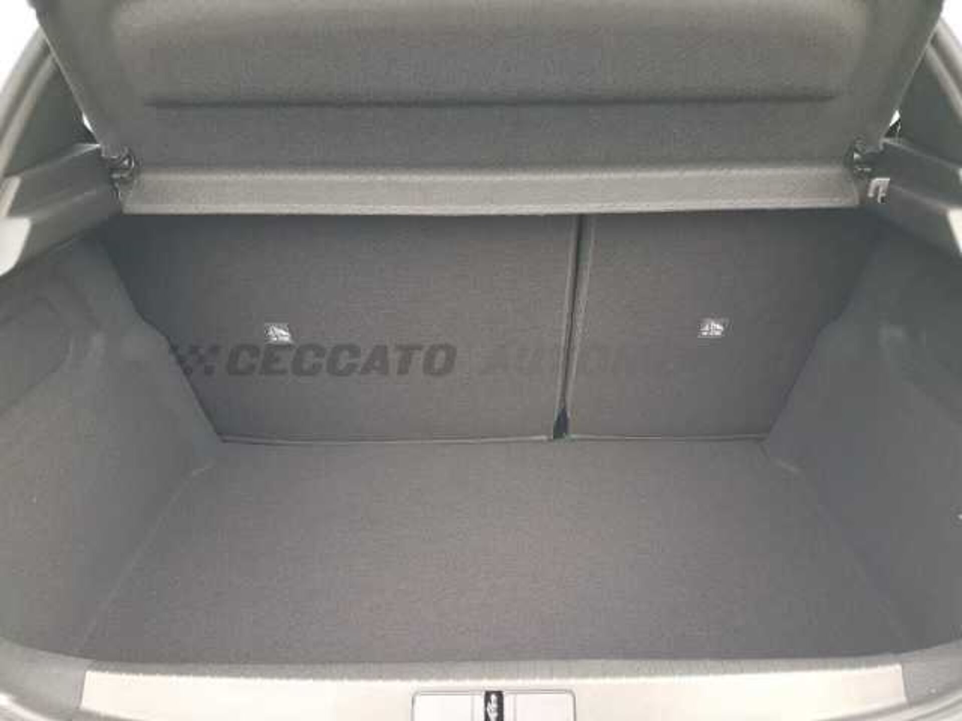 Opel Corsa 1.2l - white