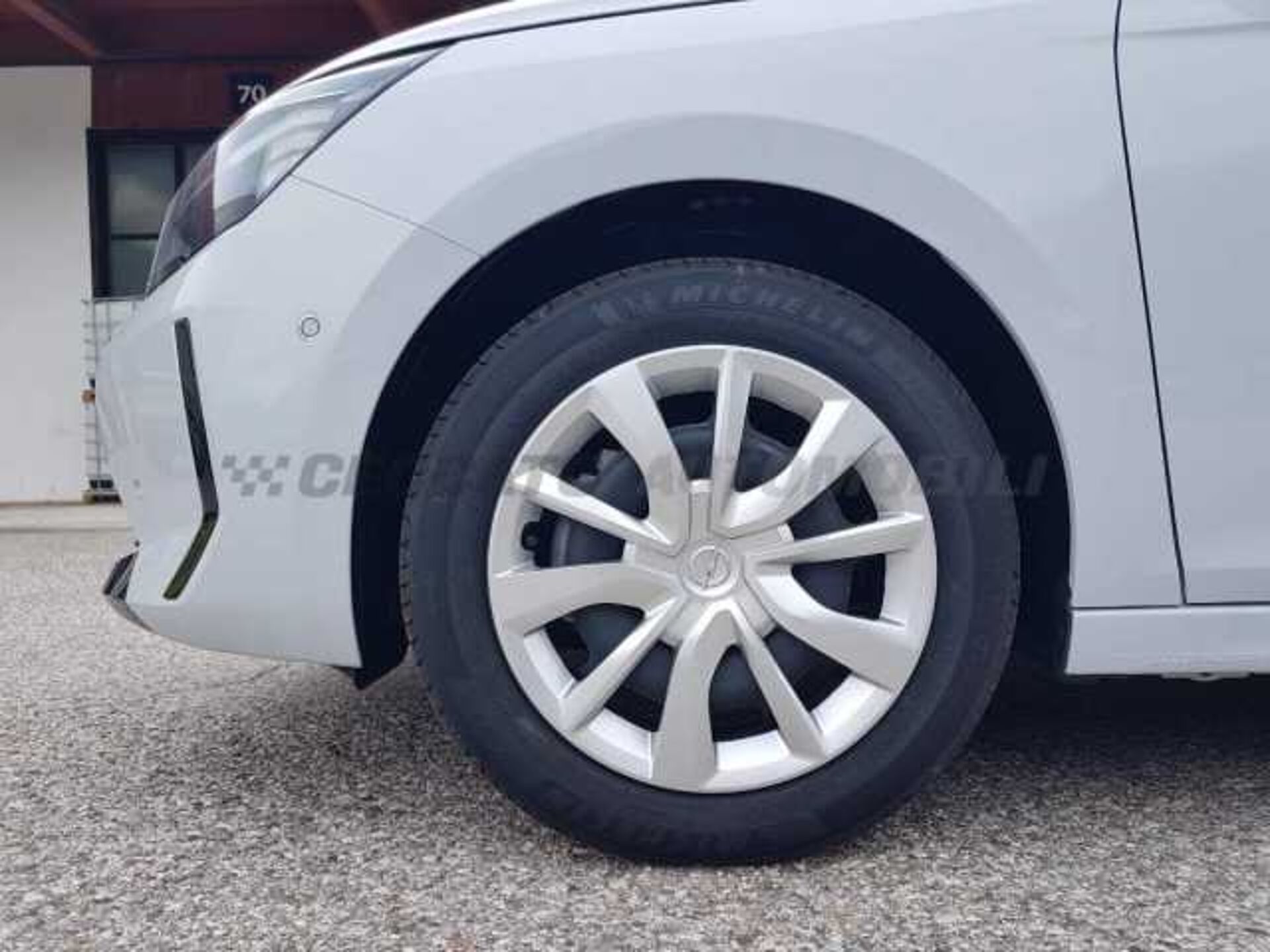 Opel Corsa 1.2l - white