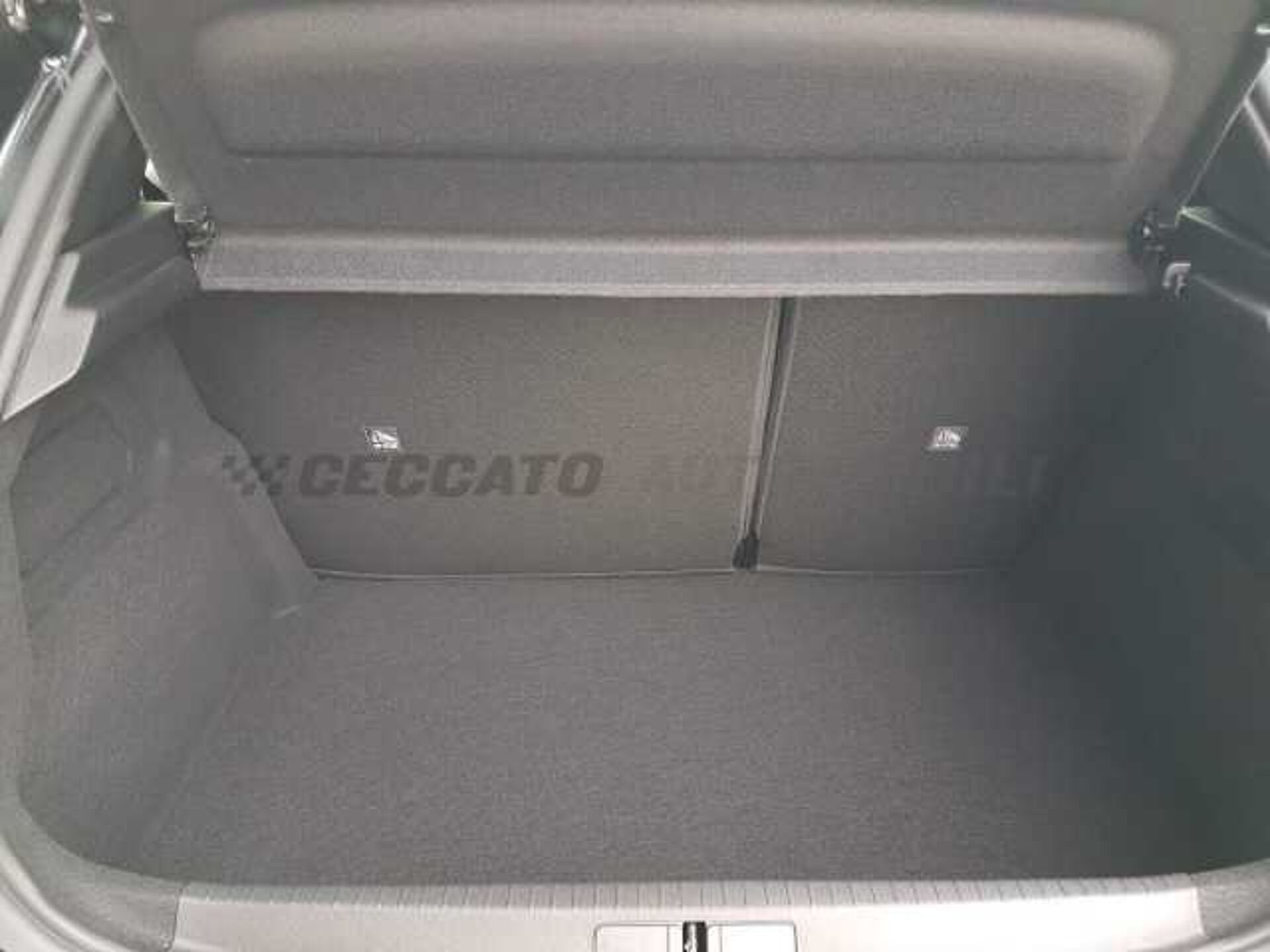 Opel Corsa 1.2l - black