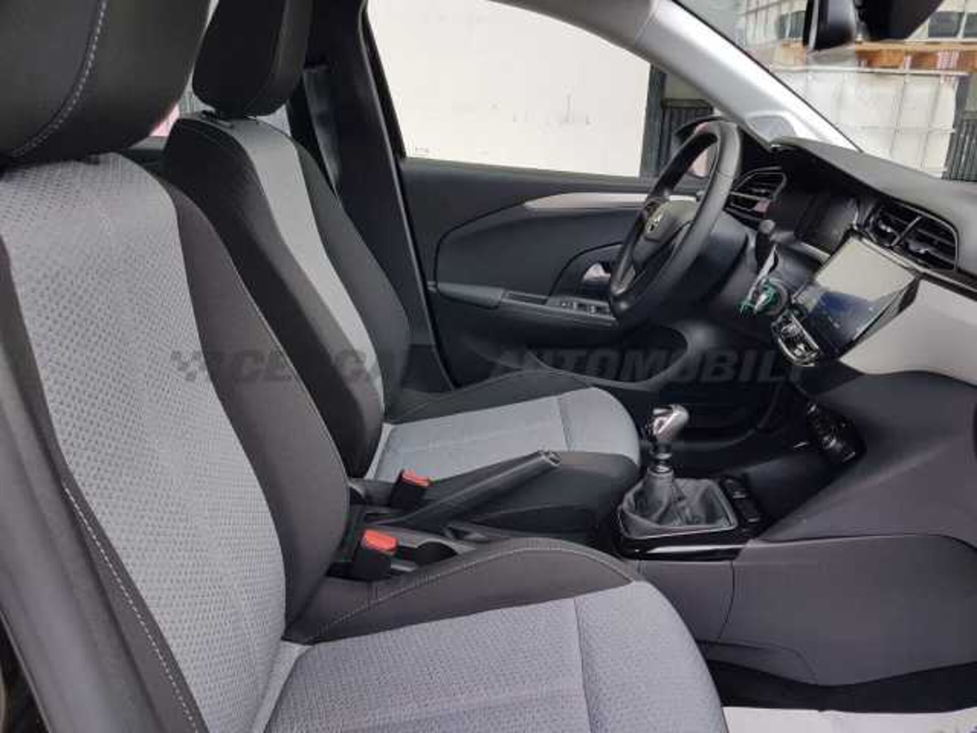 Opel Corsa 1.2l - black