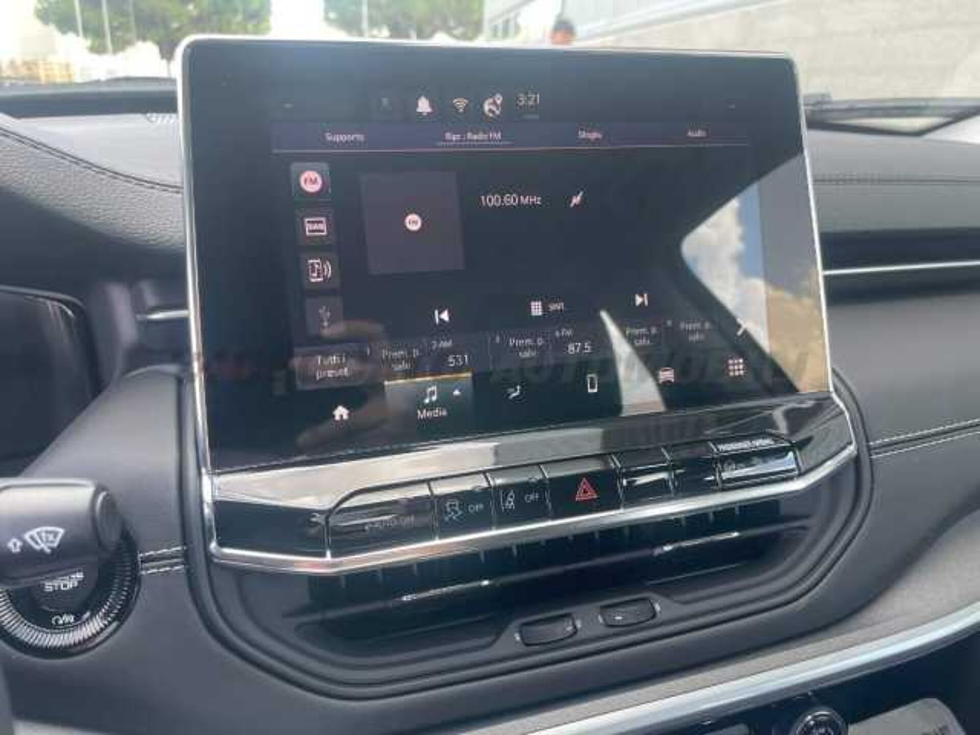 Jeep Compass 1.5l - grey