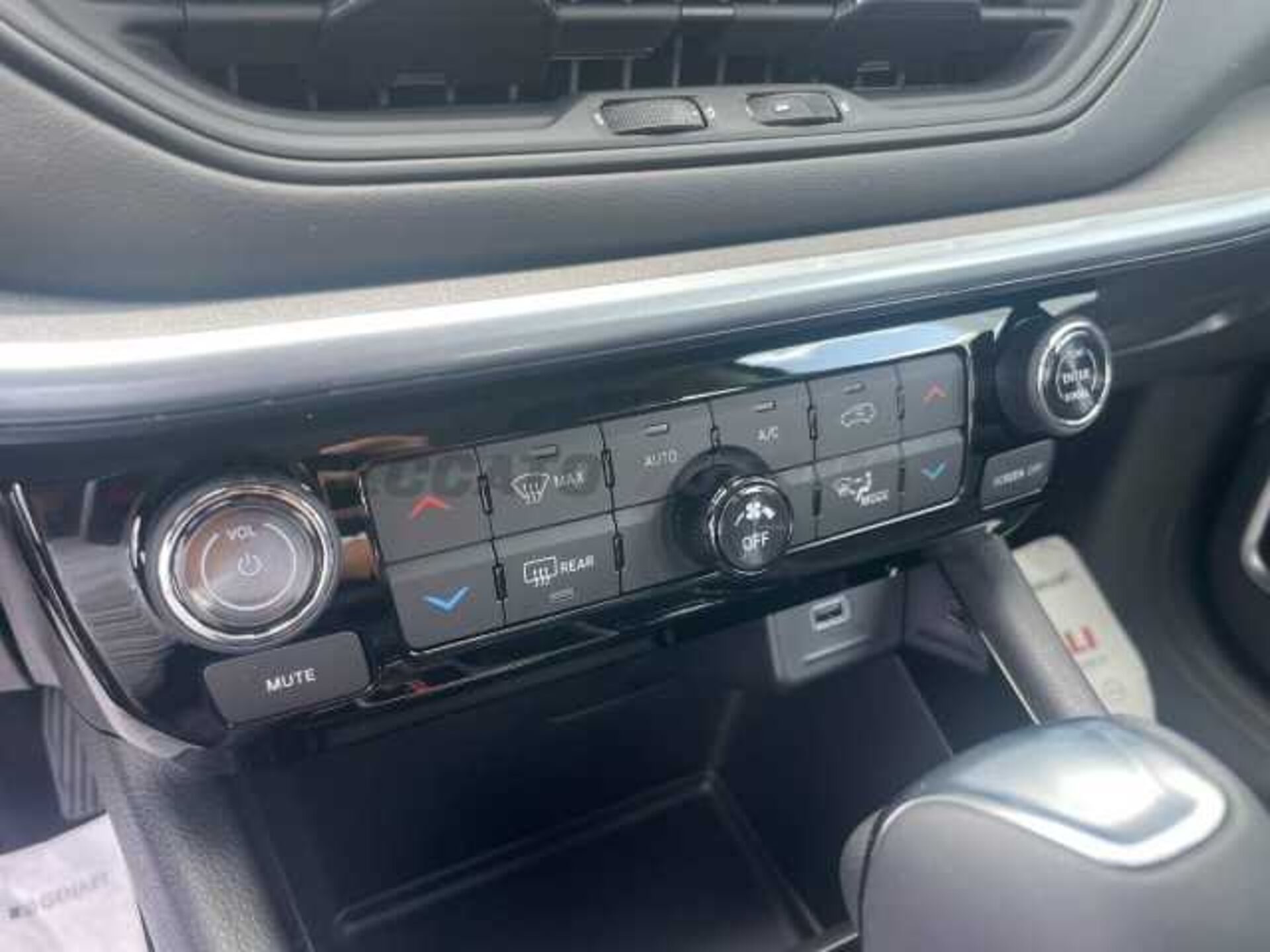 Jeep Compass 1.5l - grey