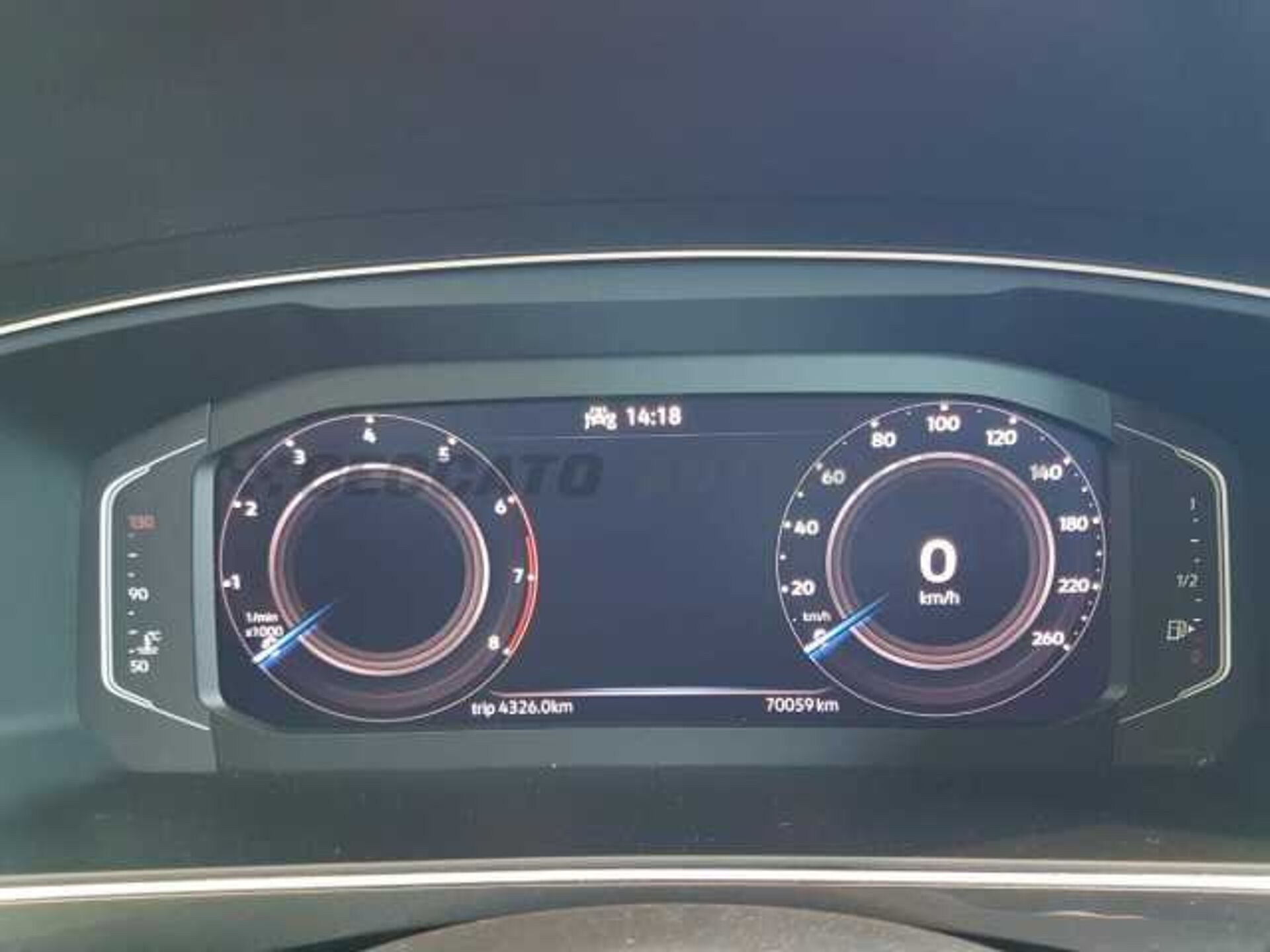 Volkswagen 1.5l - grey