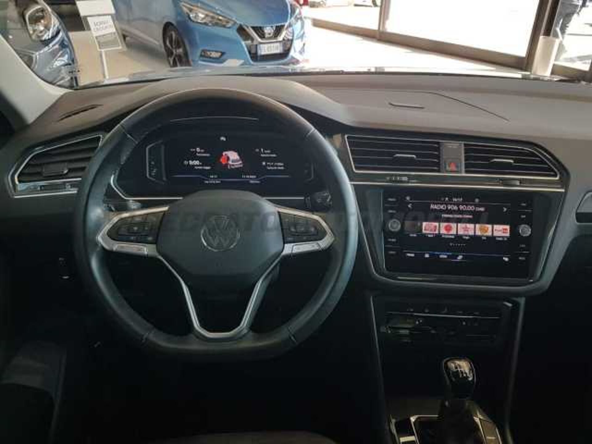 Volkswagen 1.5l - grey