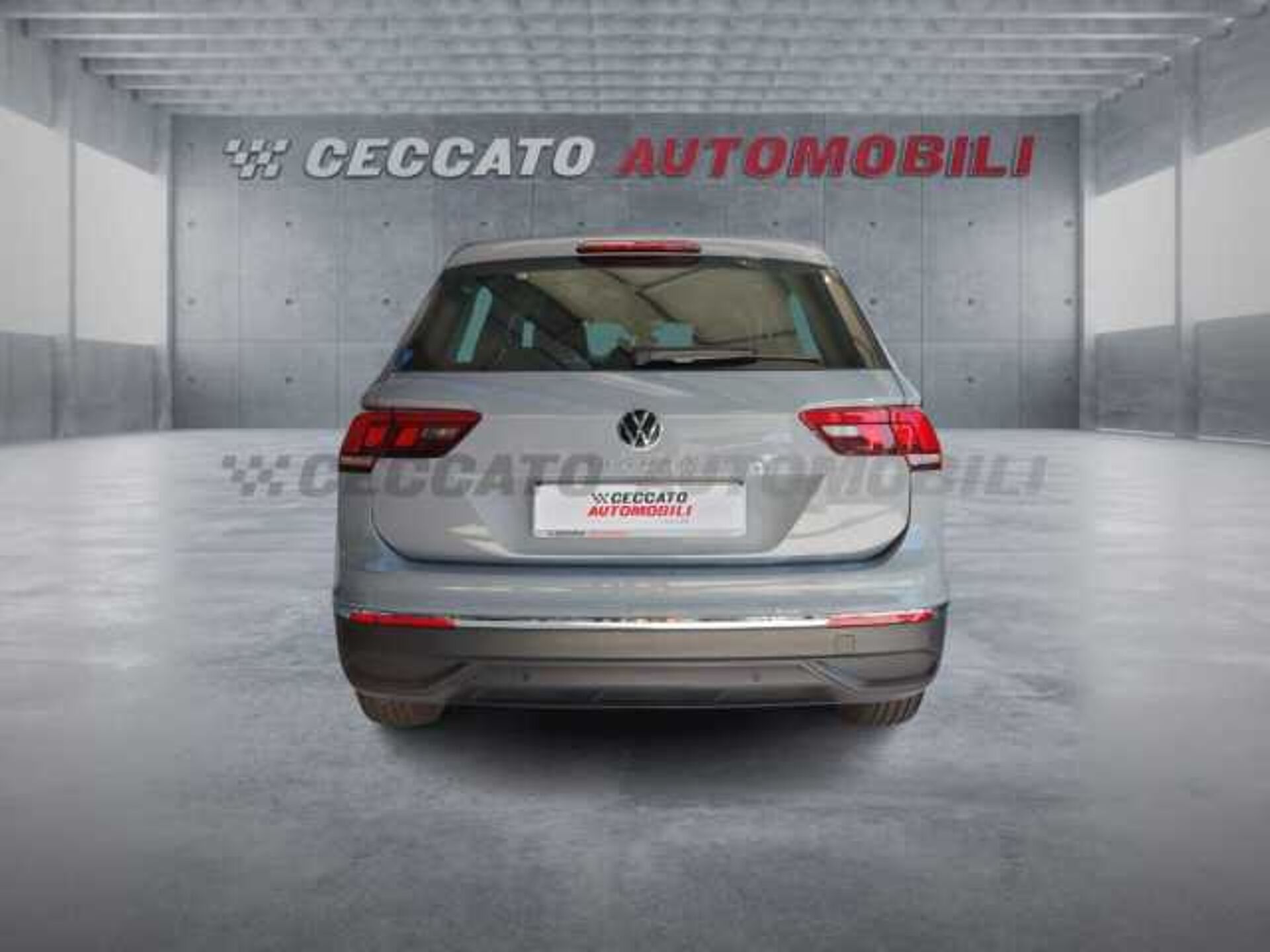 Volkswagen 1.5l - grey