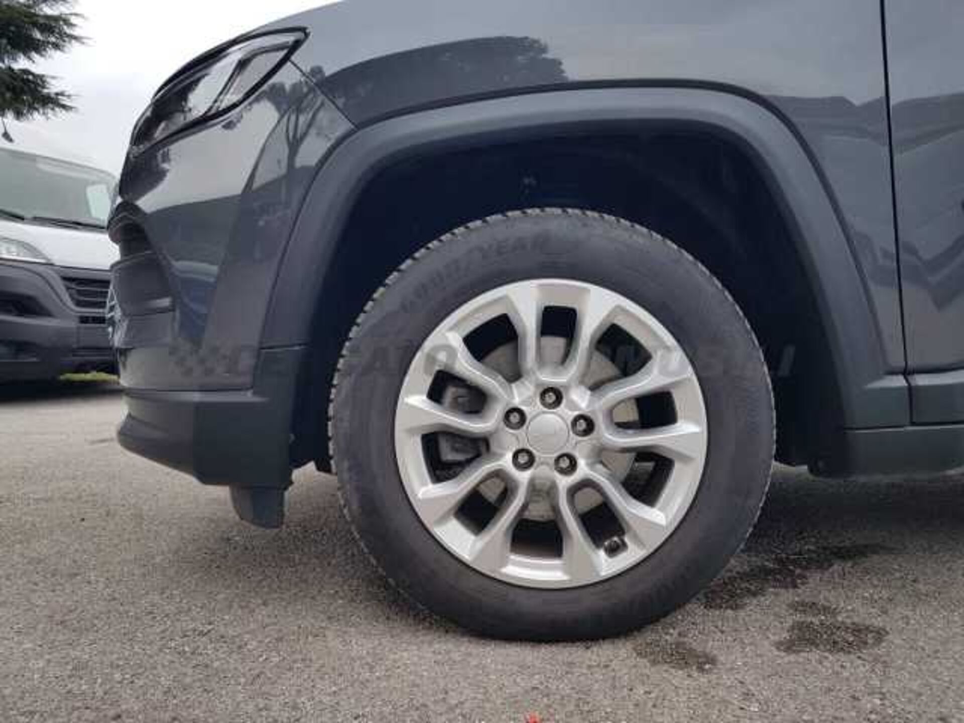 Jeep Compass 1.6l - grey