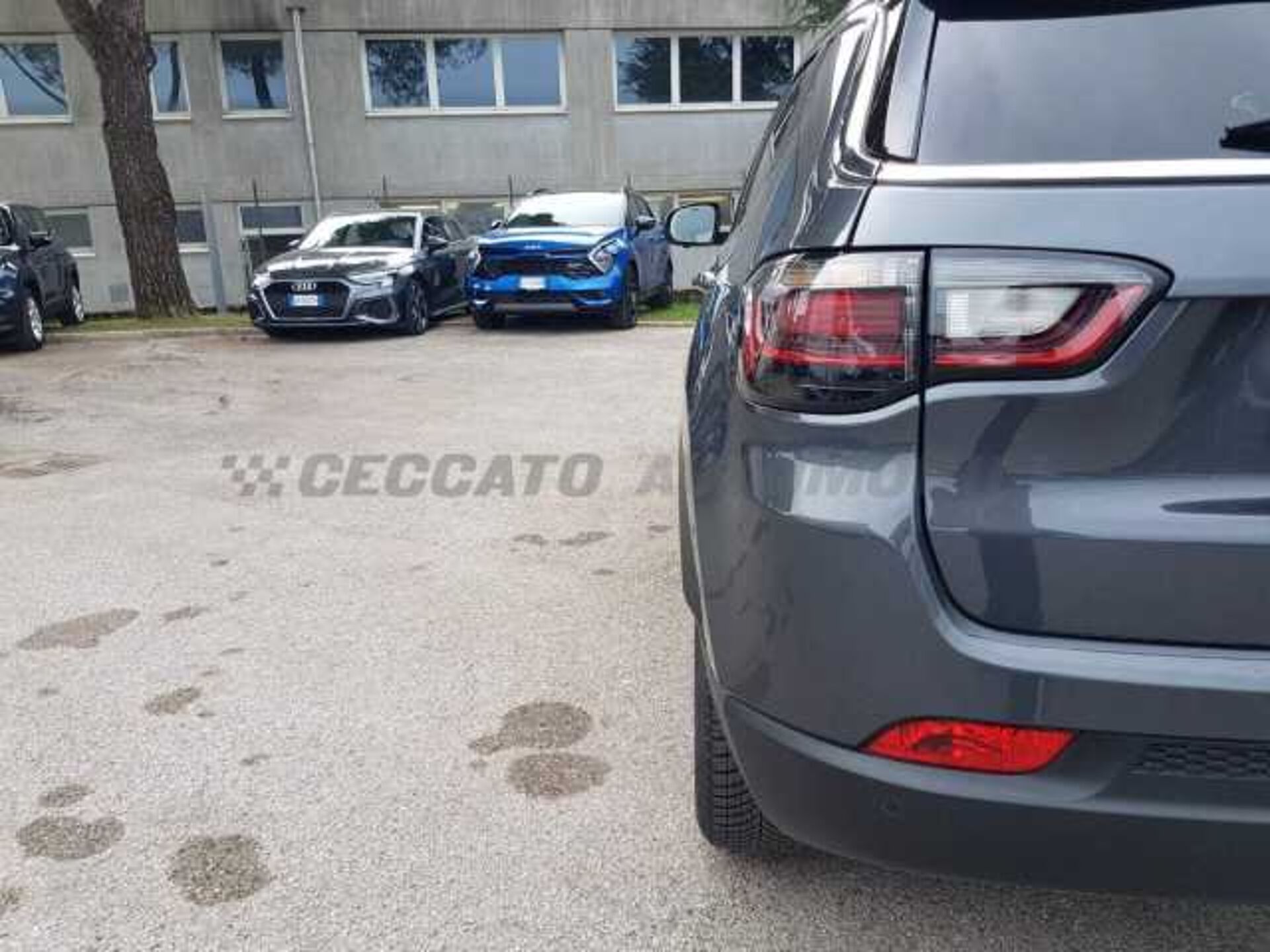 Jeep Compass 1.6l - grey