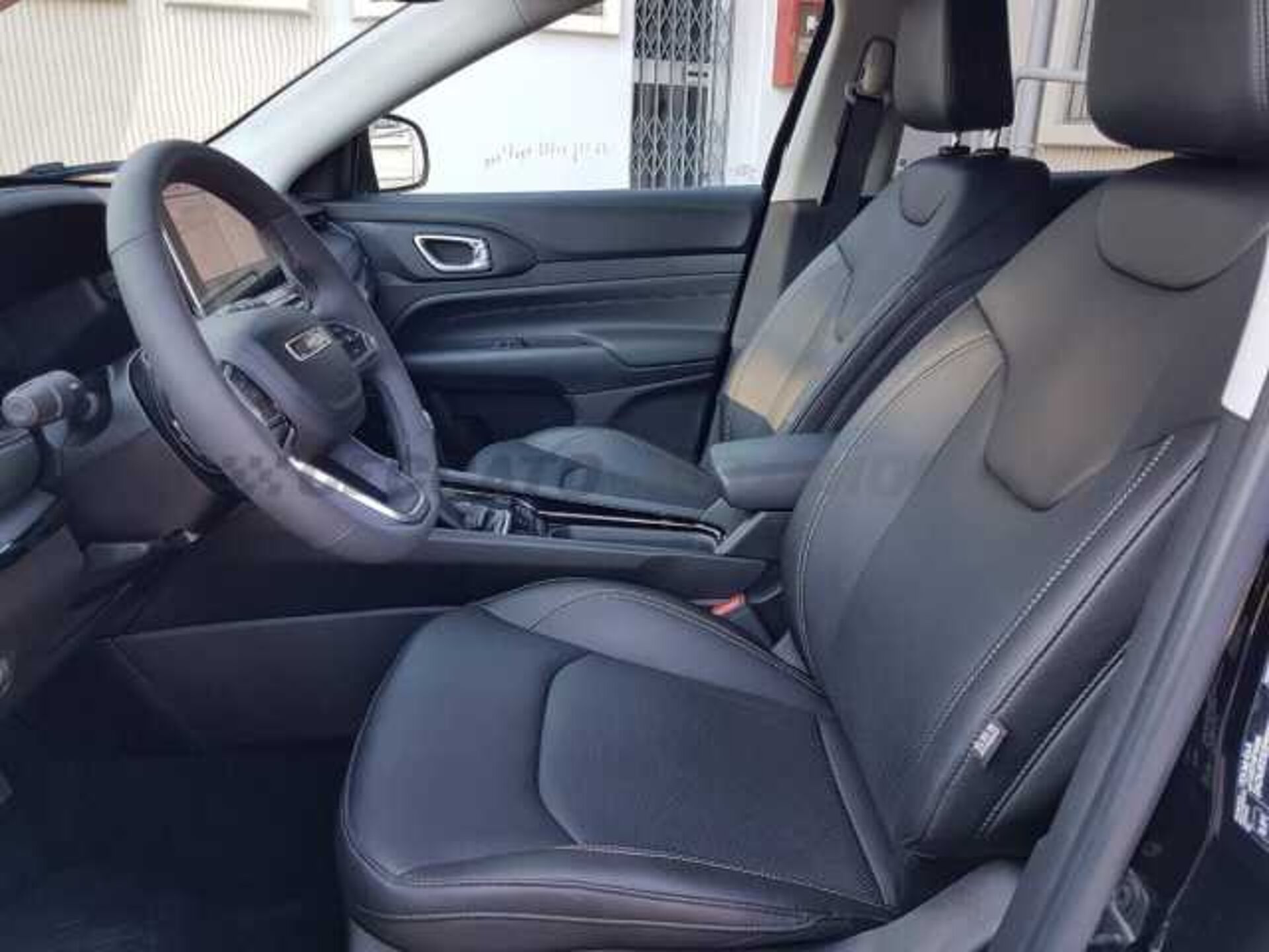 Jeep Compass 1.6l - black