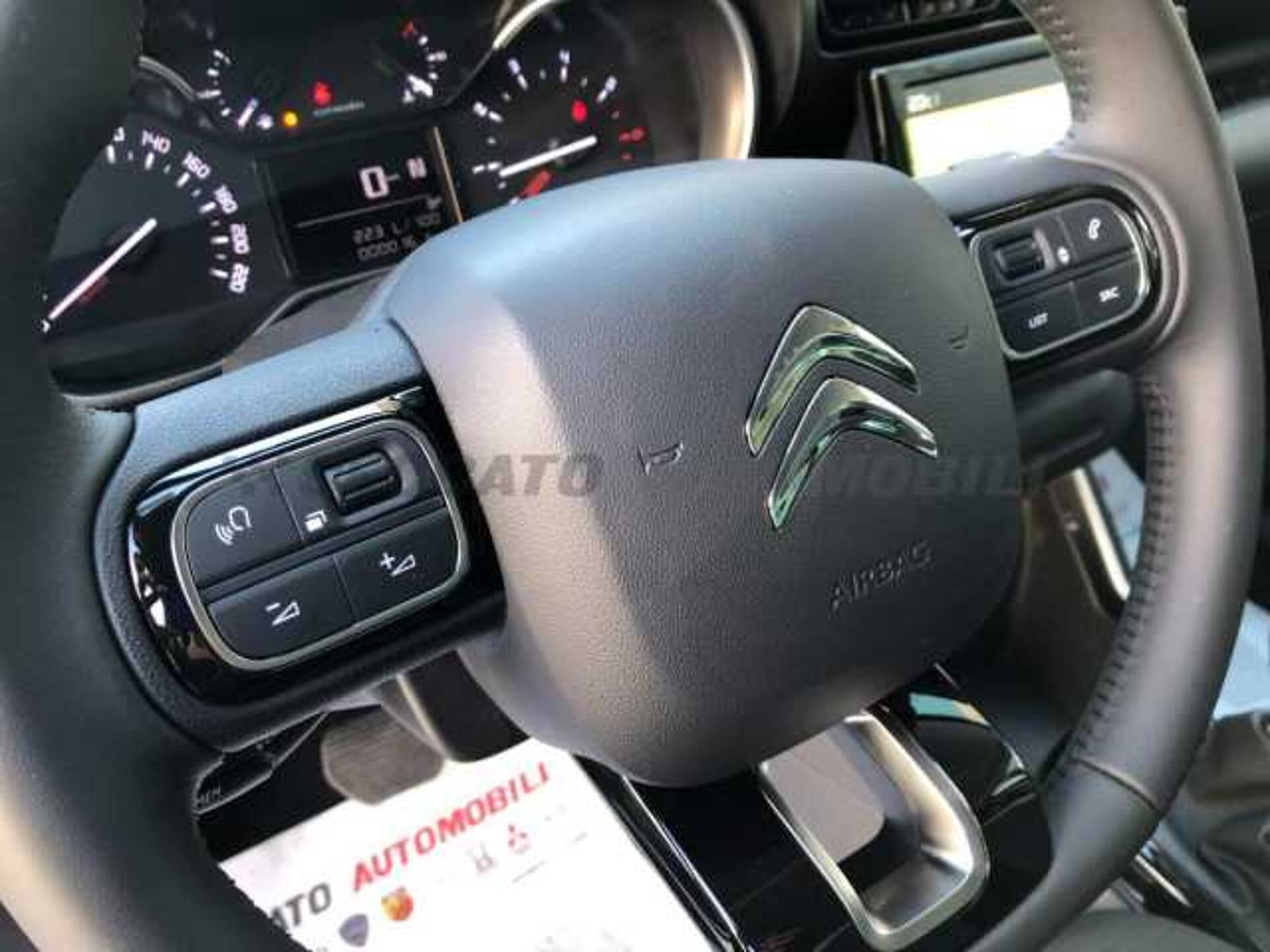 Citroen C3 Aircross 1.2l - blue