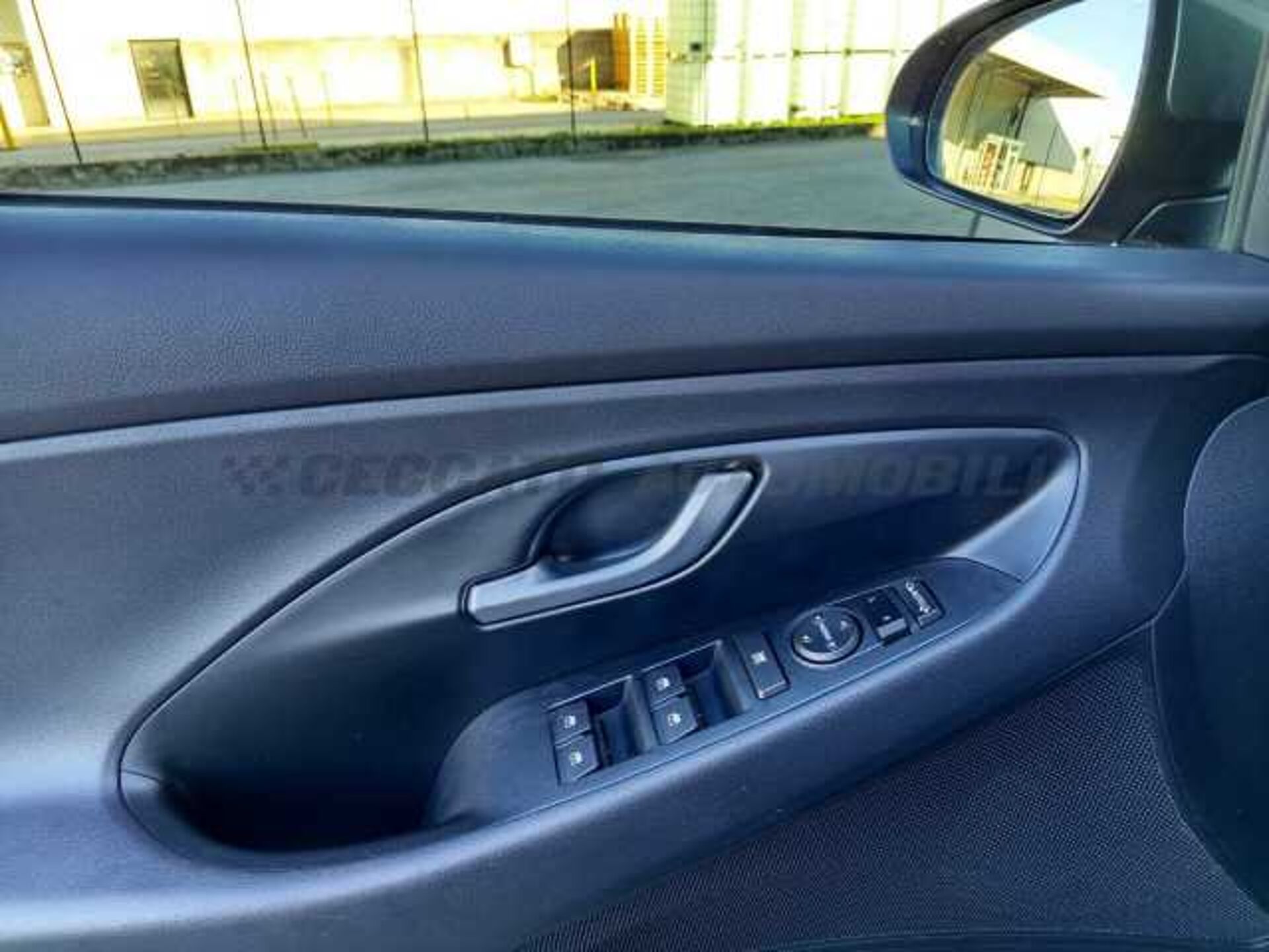 Hyundai i30 1.0l - grey