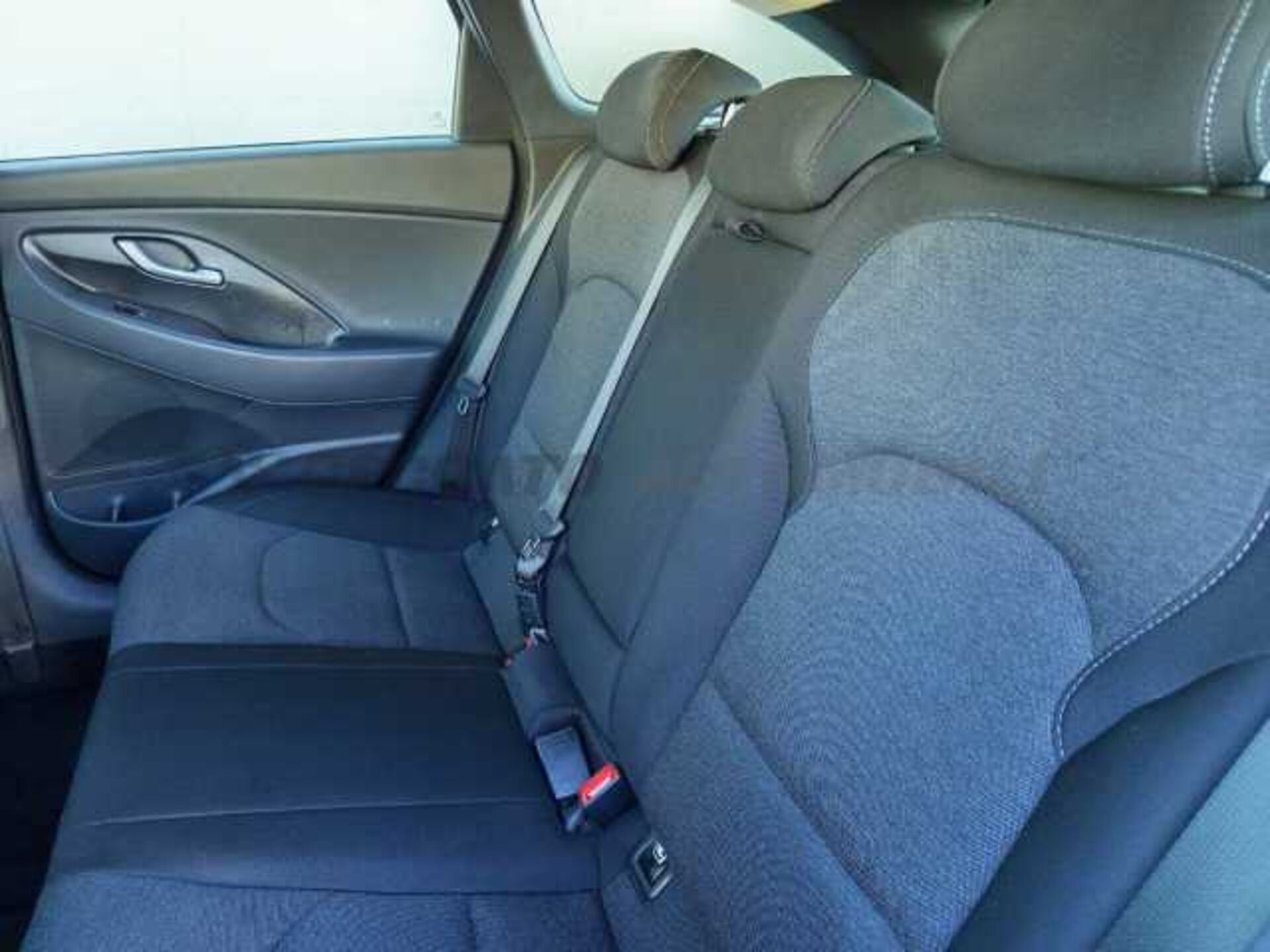 Hyundai i30 1.0l - grey