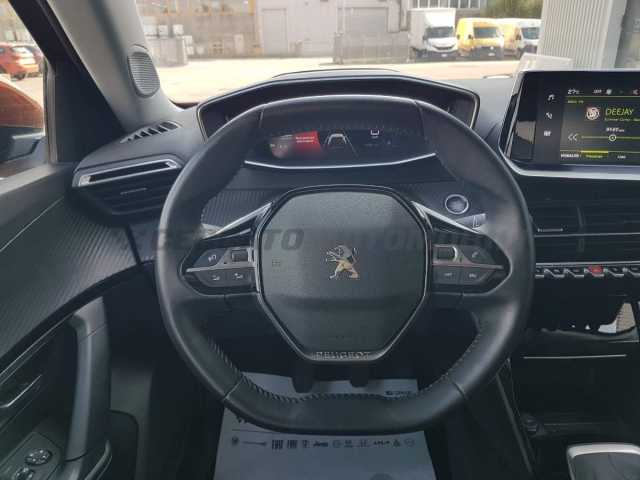 Peugeot 2008 1.2l - orange