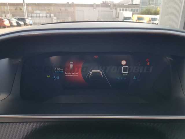 Peugeot 2008 1.2l - orange