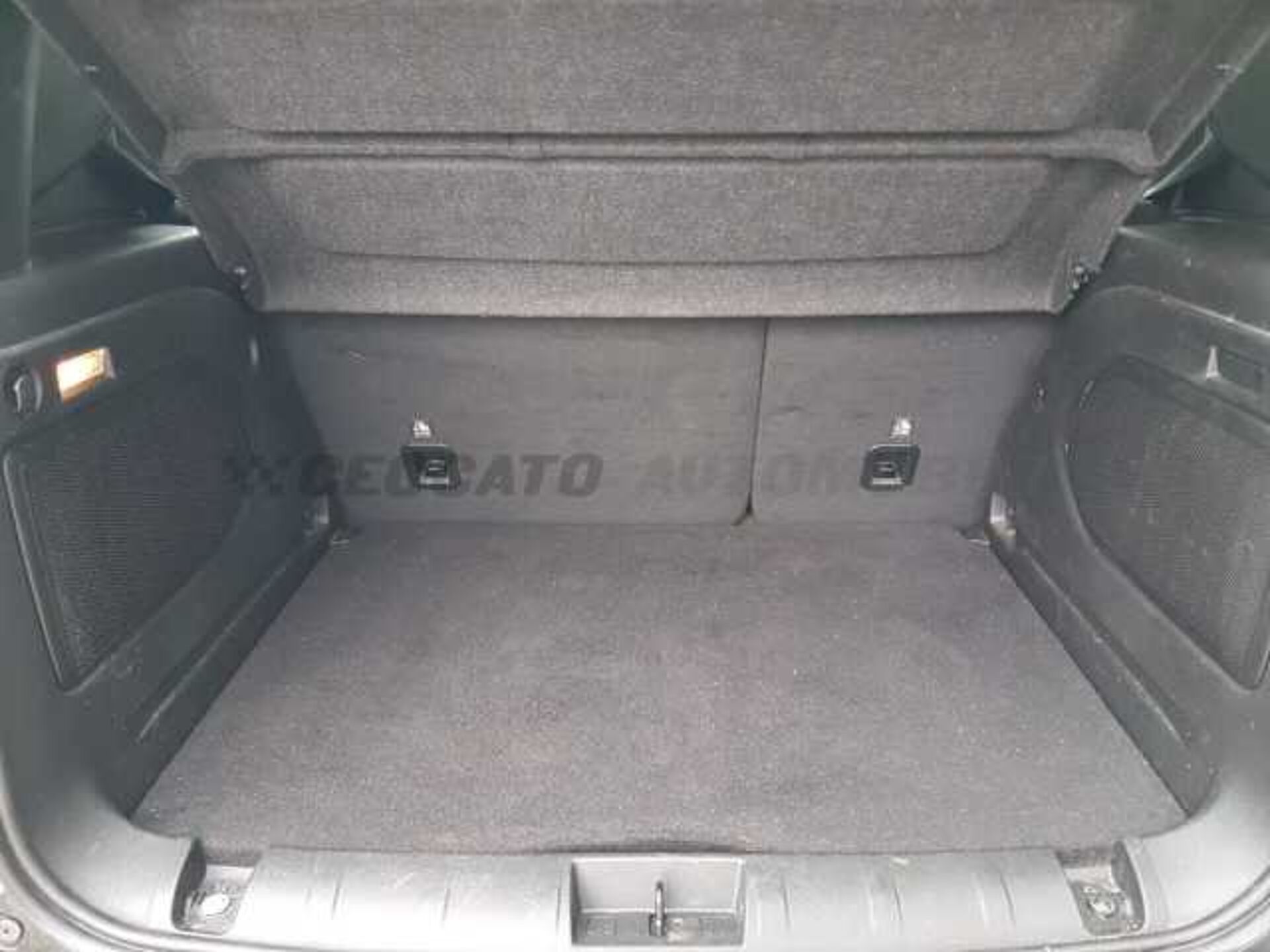 Jeep Renegade 1.6l - white