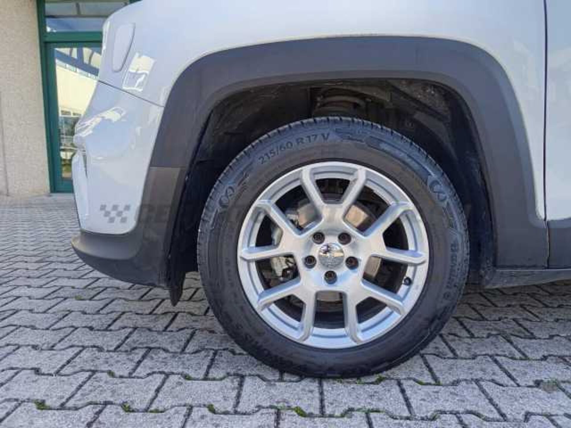 Jeep Renegade 1.6l - white