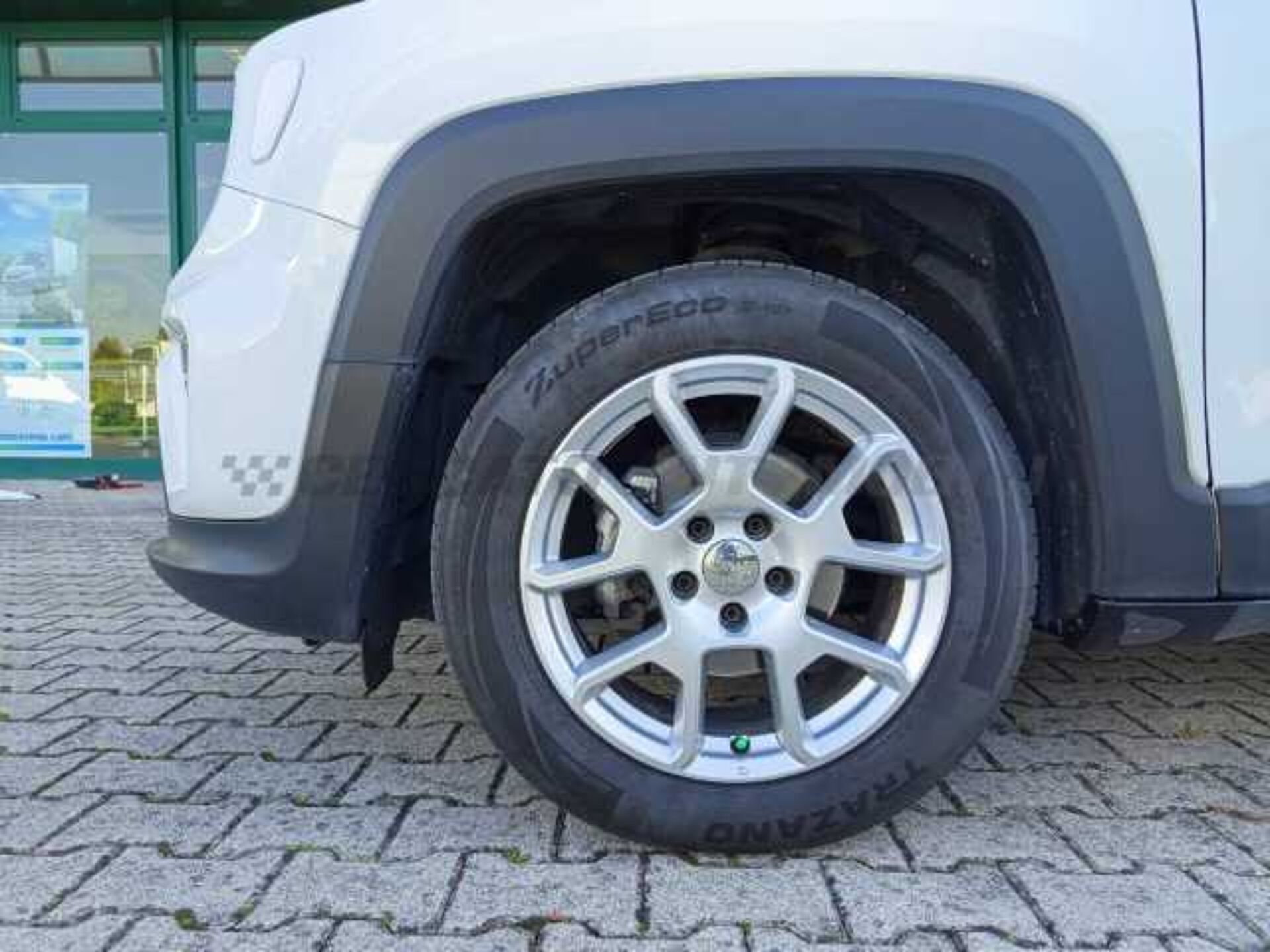 Jeep Renegade 1.6l - white