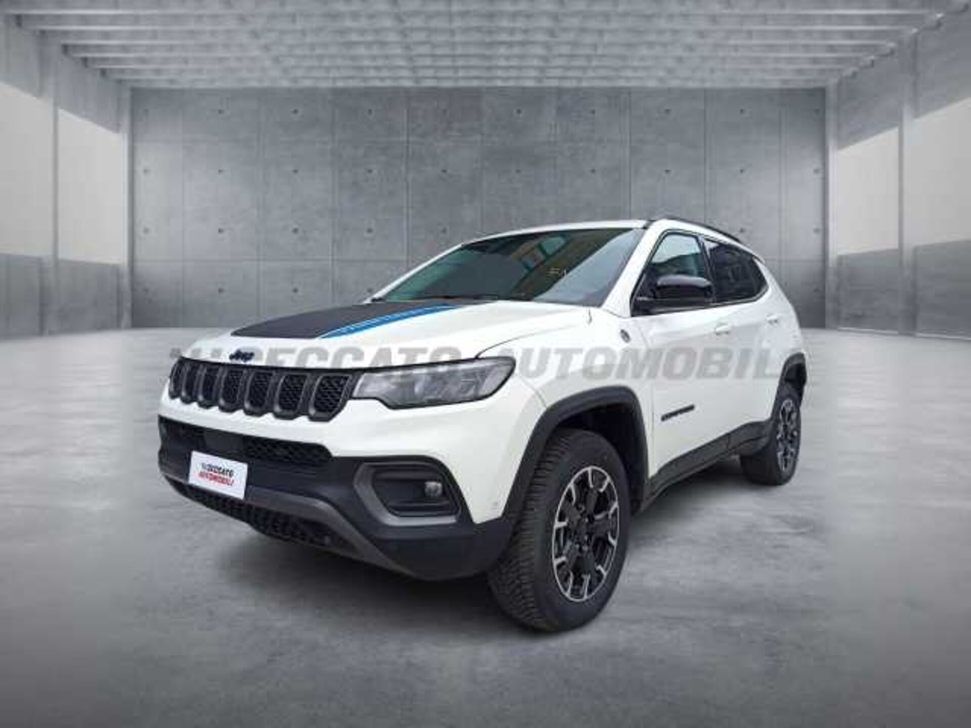 Jeep Compass 1.3l - white