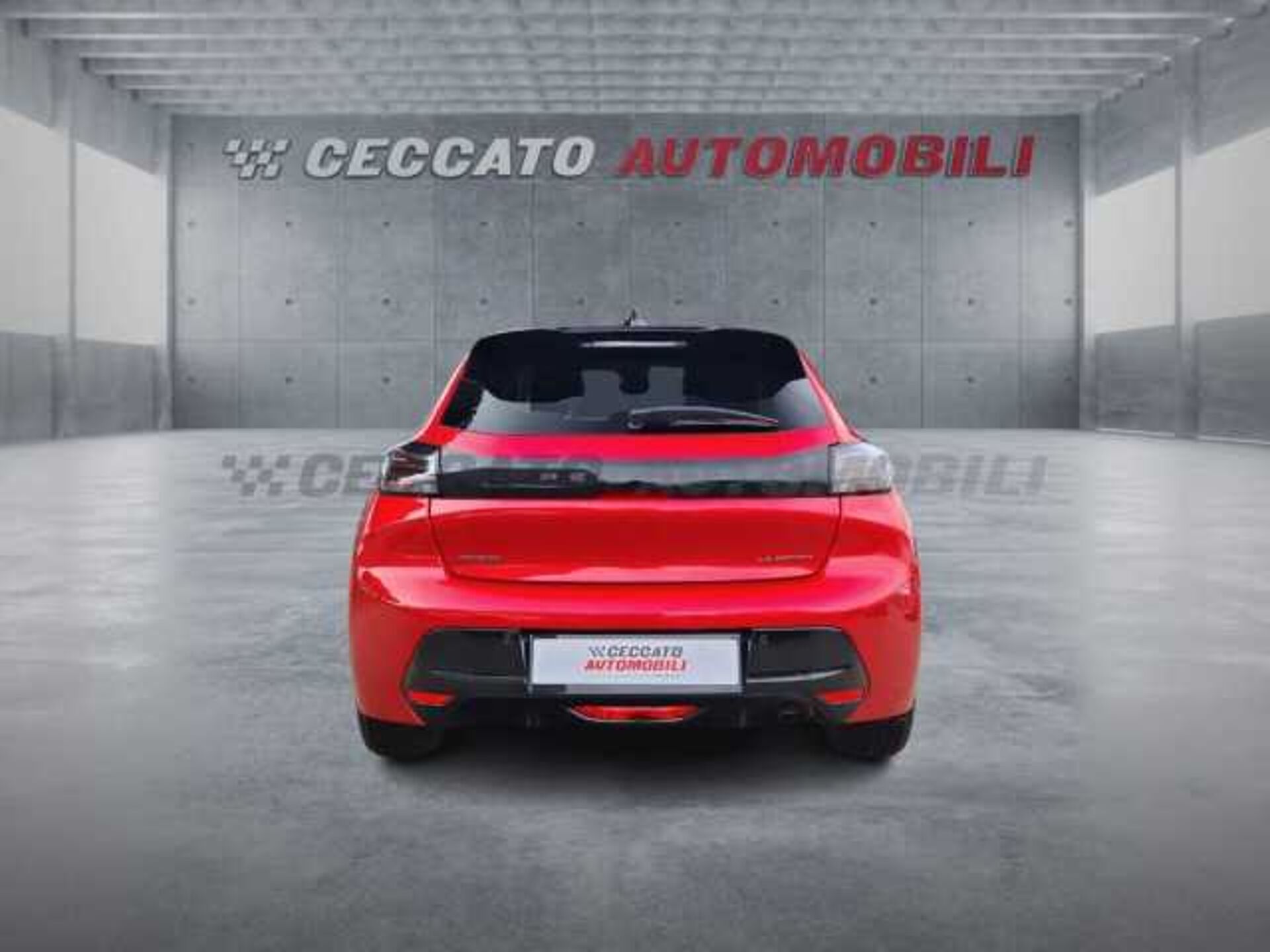 Peugeot 208 1.2l - red