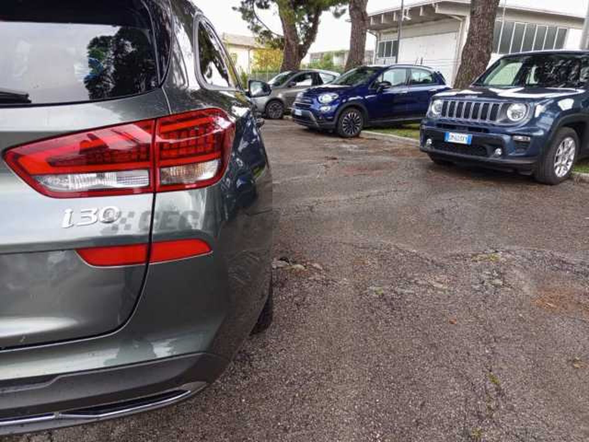 Hyundai i30 1.0l - grey