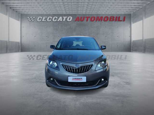 Lancia Ypsilon 1.0l - grey