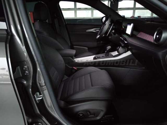 Alfa Romeo Tonale 1.3l - grey