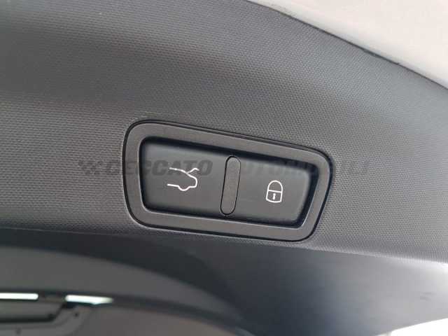 Alfa Romeo Stelvio 2.1l - white