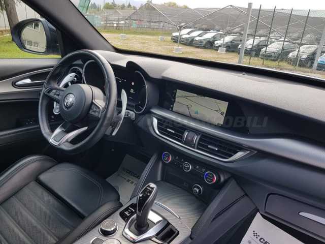 Alfa Romeo Stelvio 2.1l - white