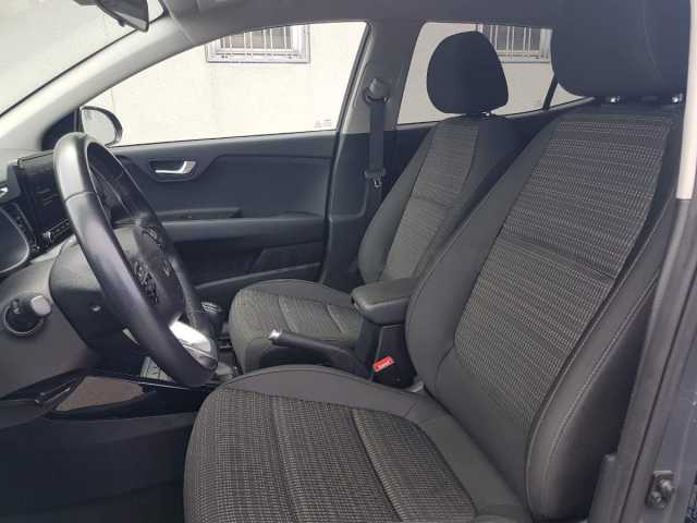 Kia Stonic 1.0l - grey