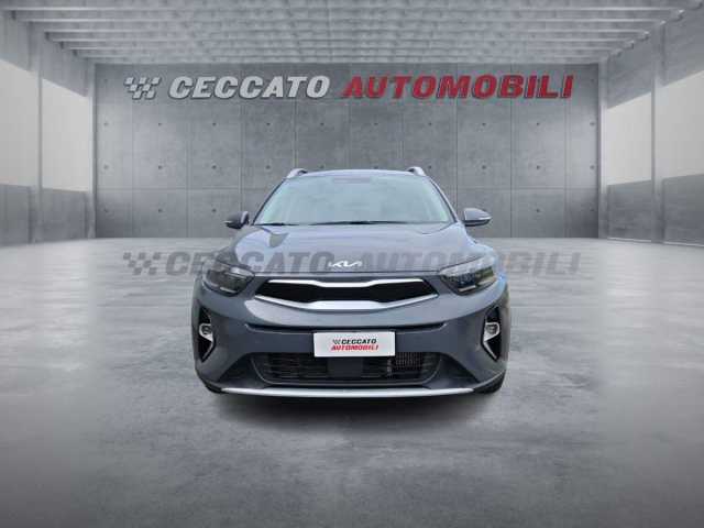 Kia Stonic 1.0l - grey