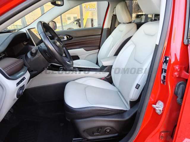 Jeep Compass 1.3l - red