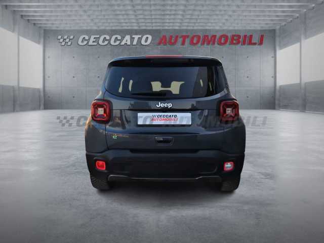 Jeep Renegade 1.5l - grey