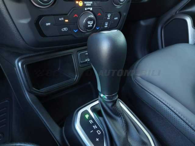 Jeep Renegade 1.5l - grey