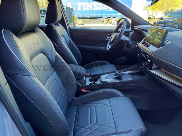 Nissan Qashqai 1.3l - grey