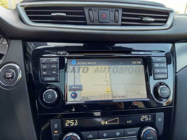 Nissan Qashqai 1.5l - black