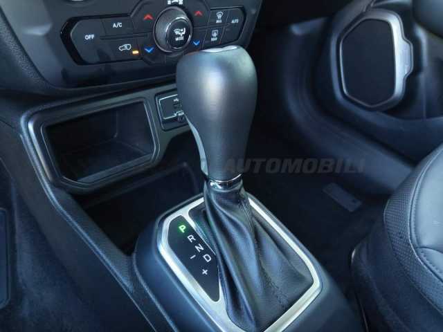 Jeep Renegade 1.5l - grey