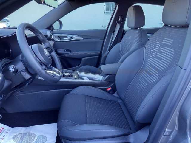 Alfa Romeo Tonale 1.5l - grey