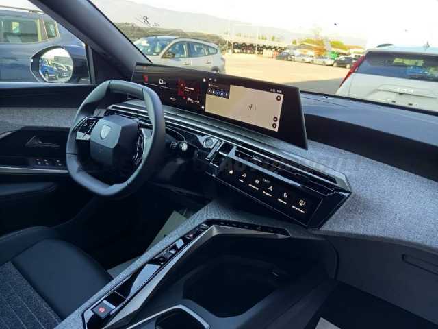 Peugeot 3008 1.2l - blue