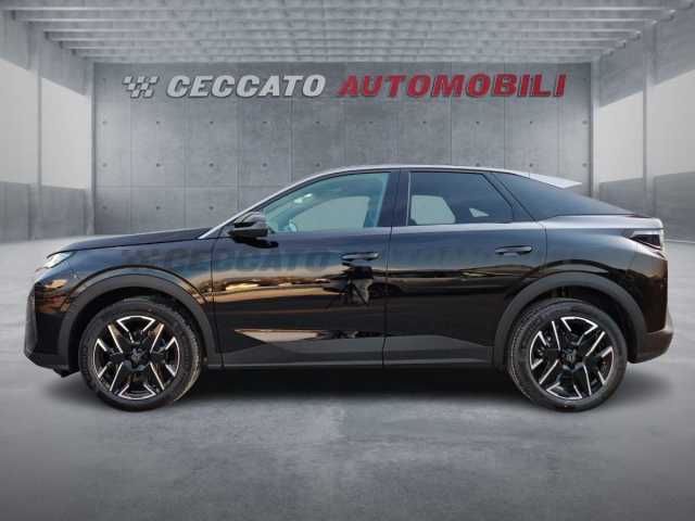 Peugeot 3008 1.2l - black