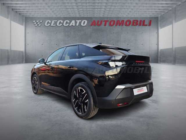 Peugeot 3008 1.2l - black